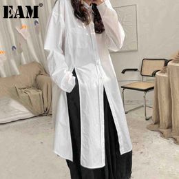 [EAM] Women Black White Slit Big Size Long Shirt Dress Lapel Long Sleeve Loose Fit Fashion Spring Autumn 1DD6137 21512