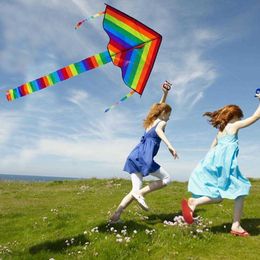 Large Colourful Rainbow Kite Long Tail Nylon Outdoor 30m Surf Kids Toys Flying Kid With Kite Kites Outdoor Line For Children I3E5 Y0616