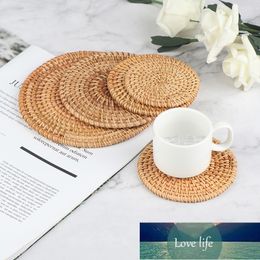 1pc Placemat Pad Coasters Kitchen Table Mats rattan coaster Bowl Mats Padding Mat Insulation Pad Round Placemats Hand-made