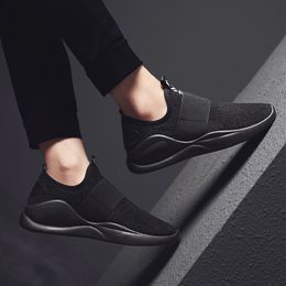Breathable triple Black Running Shoe for Men Women black white mens womens Outdoor Sport Runner Walking Jogging Trainer Sneaker Shoes