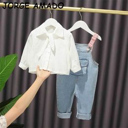 Toddler Girl Fall Clothes s Outfits White Bowtie Shirt+Denim Suspender Trousers 2pcs Baby E20301 210610