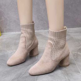 2021 Women Sock Boots Round Heel Heeled Pointed Toe Stretch Fabrics Solid Color Fashion Suede Upper Ankle Boots Female Shoes Y1018