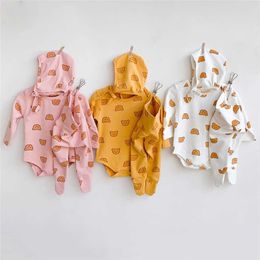 Baby Girl Boy Clothes Sets 3pcs Bear Romper + Pant + Hat Baby's Underwear Autumn Cotton Long Sleeve Newborn Baby Outfits G1023