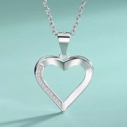 Chains S925 Sterling Silver Heart-Shaped Love Necklace Micro Inlay Hollow Out Europe And The United States Simplicity Jewelry Pendant