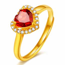 Womens Rings Crystal Jewelry romantic heart ring Red zircon love garnet wedding diamond Cluster For Female Band styles