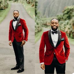 Red Velvet Celebrity Mens Customized Wedding Tuxedos Plus Size Men Wear Dinner Prom Party Blazer Only One Jacket