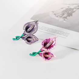 2021 New Arrive Enamel Purple Flower Shape Brooch Pins for Women Girls Luxury Party Metal Pins Fashion Jewellery