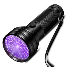 Lanterna UV Luz preta de 51 LED 395 nm Detector de luz preta da tocha ultravioleta para manchas de animais de estimação de urina para cães e percevejos