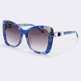 2022 New Fashion Acetate Full Frame Sunglasses Female Steampunk Oculos UV400 Eyewear Design Luxury with Pearls Frame