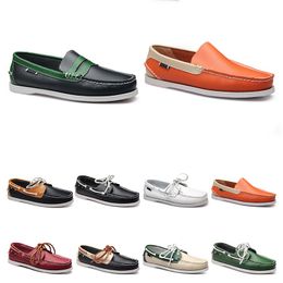 143vMens casual shoes leather British style black white brown green yellow red fashion outdoor comfortable breathable