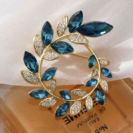 2021 high-grade olive corsage micro-inlaid zircon leaf brooch fashion Jewellery ins clothing accessories