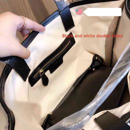 Shoulder Bags Luxury Brand Fashion Simple Large Capacity Lamb Wool Women's Designer High Quality Mobile Phone Shopping Handbags 1217