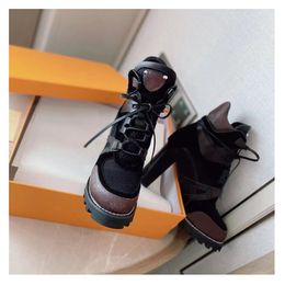 Stivali da donna Rois Designer Stivaletti alla caviglia Martin in pelle Nylon Custodia rimovibile Stivaletti Scarpe da combattimento ispirate ai militari Scatola originale Taglia 35-42