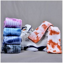 HipHop Tie-dye Men and Women Socks Cotton Colorful Vortex Striped Funny Happy Fashion Skateboard Casual Soft Girls Sockings