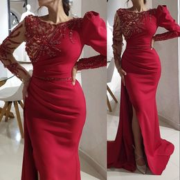 2023 Prom Dresses Sexy Arabic Dark Red Mermaid Jewel Neck Illusion Crystal Beading Side Split Floor Length Party Evening Gowns Long Sleeves