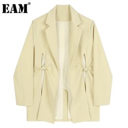 [EAM] Women Yellow Big Size Hollow Out Blazer Lapel Long Sleeve Loose Fit Jacket Fashion Spring Autumn 1DD7282 210512
