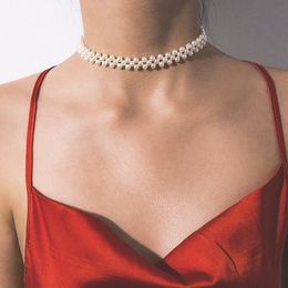 Multi Layer Simulated Pearl Necklace For Women Choker Wild Fashion Clavicle Chain Party Female Necklace Collar Short Jewelry J0312