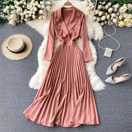 Lady Fashion Retro A-line Dress Women Notched Long Sleeve Slim Pleated Solid Color Work OL Elegant Clothings Vestidos Q244 210527