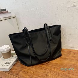 High-quality nylon bags large-capacity tote bag OL commuter shopping bag shoulder handbags