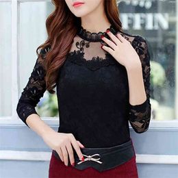 Femininas Blusas Women Blouses Spring Autumn Fashion Sexy Slim Shirt Tops Lace Long Sleeve O-Neck Leisure Black/White S-5XL 210323