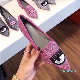 Neueste Party Designer Luxus Eye Slip Loafers Toe Shinny mit spitzem Glitzer Damen Persönlichkeit Hochzeitskleid Schuhe flache Schuhe