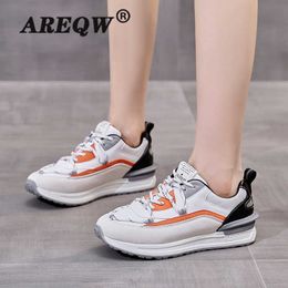 Platform Shoes for Women 2021 Fashion Women Sneakers Old Shoes Increase Tennis Female Running Shoes Y0907