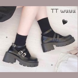 Lolita Shoes 3 Buckle Mary Janes Shoes Women Platform High heels Ankle Strap Shoes Girls Thick Sole Leather Japanese 9135N