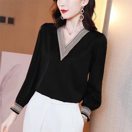 Women's Spring Autumn Style Chiffon Blouses Shirts Women's Solid Clolr V-Neck Long Sleeve Korean Casual Tops SP642 210323