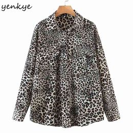 Vintage Oversize Animal Print Blouse Shirt Women Lapel Collar Long Sleeve Pockets Casual Chiffon Blouses Spring Blusas 210514