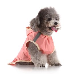 Dog Apparel Reflective Waterproof Raincoat Glisten Rain Cape Cloak Summer Pet Dog Clothes will and sandy Drop Ship