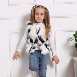 !! Kids faux fur vest / Winter waistcoat jacket Black and white colors mixed toddler 211203