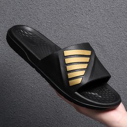 -2021 Verão Plus Size Mens Flip Flops Black Set Feet Aberto Toe Lazer Verão Sandálias e Chinelos de Praia