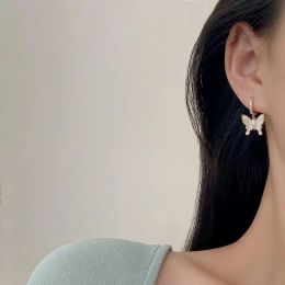 butterfly earrings mother pearl Australia - Hoop & Huggie Fashion Butterfly Shape Natural Mother-of-pearl Earrings Inlaid Zircon Light Luxury High-quality Temperament