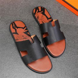 2021 Mens Shoes Slippers Summer Beach Real Leather Sandals Blue Stripes Flat Gentleman Outdoor Scuffs Causal Boy Striped Flip Flops