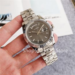 Famous brand Men watches Silver Automatic Mechanical Stainless Steel Sport Watch Sapphire calendar bracelet 40mm