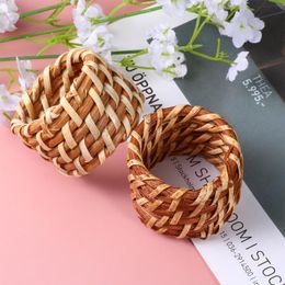 rattan napkin holder UK - Napkin Rings 2pcs Handmade Rattan Woven Ring Holder Buckle Clamp Party Supplies For Restraurant And El (Random Color)