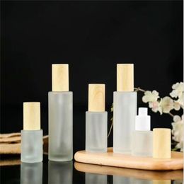 20ml 30ml 60ml 80ml 100ml 120ml Frosted Glass Bottle Cosmetic Face Cream Jar Container Portable Lotion Spray Pump Bottles with Imitated Plastic Wood Lid