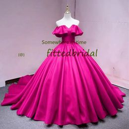 Modest Puffy Sleeves Prom Dresses Ball Gowns Satin Evening Dress robe de soirée de mariage Plus Size