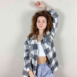 streetwear women grey plaid thick shirts autumn fashion ladies pocket shirt female chic loose top casual girls blouses 210430