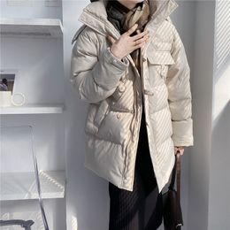 Fashion Winter Loose Oversized Hooded Mid-Length Jacket Women Hight Quality Bread Parka Thick Warm Casual Outwear 210520