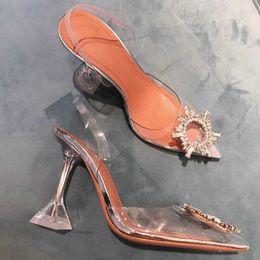 34-45 PVC Transparent Crystal Shoes 2021 Summer New Pointed Odd Heel Stiletto Ladies Sun Decoration Wild Fairy Y0721