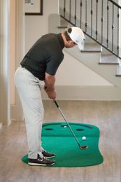 golf putting set Canada - Custom Mini Golf Beer Pong Game Set Simulation Putting Green Mat Adjustable Continuous Training Carpet practice outdoor Indoor Gam