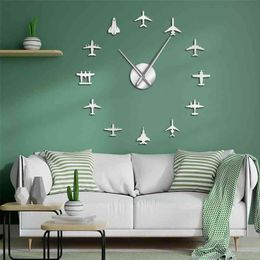 Flying Plane Fighter Jet Modern Large Wall Clock DIY Acrylic Mirror Effect Sticker Airplane Silent Wall Clock Aviator Home Decor 210325