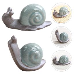 Decorative Objects & Figurines 2Pcs Retro Ceramic Snail Tea Pet Table Adornment Chic Home Decoration