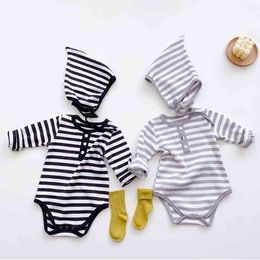 Autumn Winter born Infant Baby Boys Girls Stripe Rompers + Hat Clothing Kids Boy Girl Long Sleeve Clothes 210429