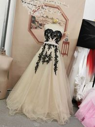 Real Photos Tulle A-Line Champagne Wedding Dresses with Black Lace Appliques Coloured Wedding Gowns Pearls Beaded Waist Bridal Dress