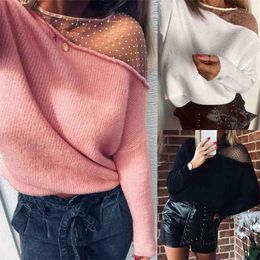 Sexy Women T-Shirts Casual Solid Lace Patchwork See Through O-Neck Long Sleeve T-shirt Spring Autumn Ladies Loose Pullovers Tops 210522