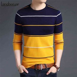Модный бренд свитер мужской пуловер полосатый тонкий подходящий перемычки вязаный вязаный осенний осенний корейский стиль повседневная мужчин одежда 210909