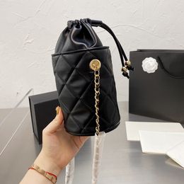 Designer Shoulder Bags Crossbody Bag Purse Cross Body Barrel-shaped high-quality Gold chain Different colors Fashion