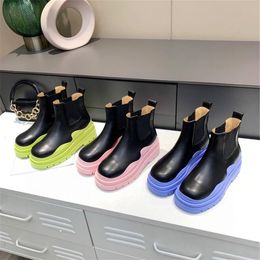 Классические женские повседневные сапоги моды Мартин ботинок женщины теплые кожаные туфли высококачественные дамы дизайнер рыцарь P905131